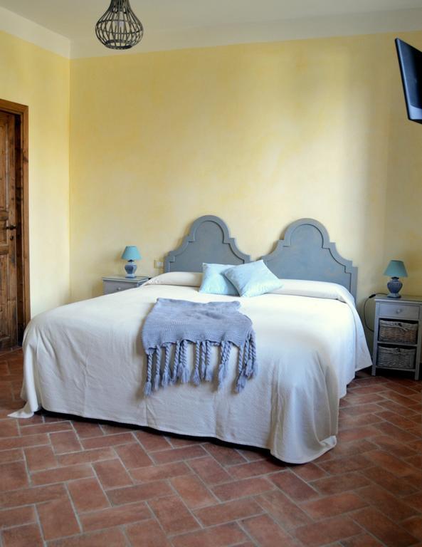 Agriturismo Borgo San Francesco Basiglio Ngoại thất bức ảnh