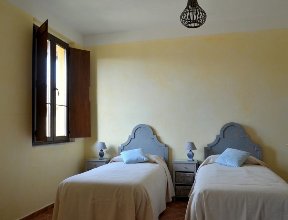 Agriturismo Borgo San Francesco Basiglio Ngoại thất bức ảnh